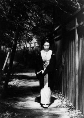 Tadashi Imai . Un fotogramma tratto da Acque torbide (1954). De Agostini Picture Library