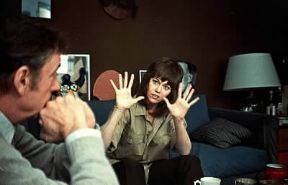 Jean-Luc Godard. Una scena di Crepa padrone, tutto va bene (1972) con J. Fonda.De Agostini Picture Library / U. Casiraghi
