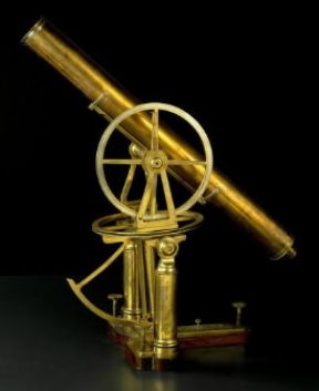 Telescopio dotato di montatura equatoriale costruito da Megele intorno al 1780 (Milano, Museo della Scienza e della Tecnica).De Agostini Picture Library/G. Cigolini