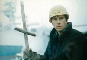 Andrzej Wajda. Una scena del film L'uomo di ferro del 1981.De Agostini Picture Library