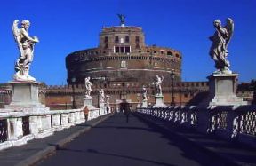 Castel Sant'Angelo. Veduta del monumento romano trasformato in fortezza nel sec. V.De Agostini Picture Library/G. Roli