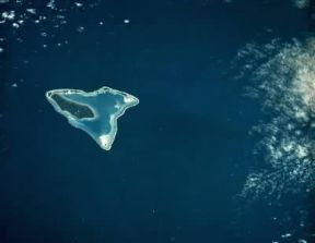 Isole Cook. Veduta dell'atollo Aitutaki.NASA