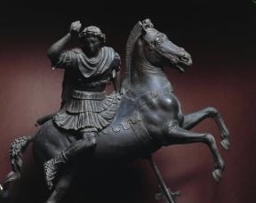 Alessandro Magno. Bronzetto equestre (Napoli, Museo Archeologico Nazionale).De Agostini Picture Library/G. Nimatallah