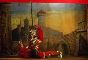 Opera dei pupi. Il paladino Orlando, uno dei personaggi principali del ciclo carolingio.De Agostini Picture Library/A. Vergani