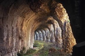 Umbria. Particolare dell'anfiteatro romano di Spoleto (Perugia).De Agostini Picture Library/G. Carfagna