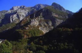 Montenegro. Valle della Moraca. De Agostini Picture Library / S. Vannini