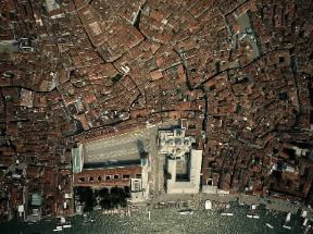Piazza S. Marco a Venezia.De Agostini Picture Library/Pubbliaerfoto