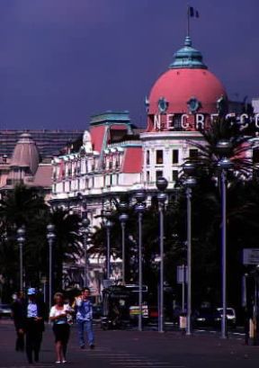 Nizza. La Promenade des Anglais.De Agostini Picture Library / S. Vannini