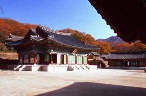 Corea. Il tempio di Songgwangsa, centro di meditazione zen.De Agostini Picture Library / G. Wright