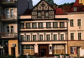 Boemia. Caratteristica abitazione nel centro della cittadina boema di Karlovy Vary.De Agostini Picture Library/W. Buss