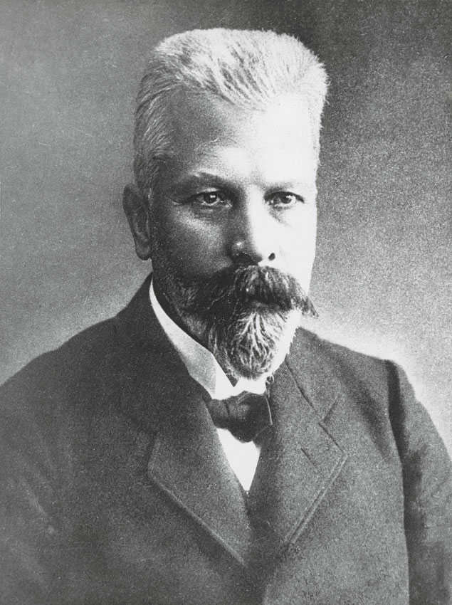 Eduard Buchner, premio Nobel per la chimica nel 1907 Eduard Buchner (1860-1917). Discepolo di Th. Curtius, fu assistente di Baeyer, quindi docente a Kiel (1893), a Berlino, a Tubinga (1896) e a Würzburg (1911). Nel 1907 gli fu assegnato il premio Nobel per la chimica come riconoscimento delle sue ricerche sulla chimica delle fermentazioni e sull'attività enzimatica. Tali ricerche concludevano il lungo dibattito sulla natura della fermentazione che aveva diviso e appassionato molti scienziati dell'Ottocento, dimostrando che sia la concezione meccanicistica (sostenuta da J. Berzelius, J. Liebig, ecc.) sia quella vitalista (L. Pasteur) possedevano una parte di verità. 