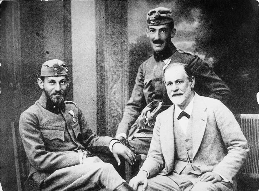 Sigmund Freud e figli Sigmund Freud in compagnia dei figli.
De Agostini Picture Library