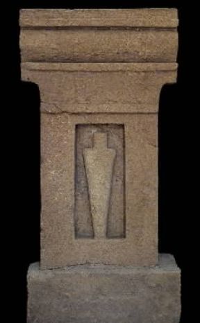 Punico. Stele con idolo a bottiglia proveniente dal santuario di Mozia (Mozia, Museo Whitaker).De Agostini Picture Library/C. Bevilacqua