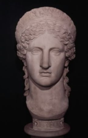 Antonia Minore in un ritratto marmoreo (Roma, Museo Nazionale Romano).De Agostini Picture Library