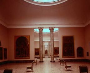Brera . Una sala della Pinacoteca.De Agostini Picture Library/A. De Gregorio