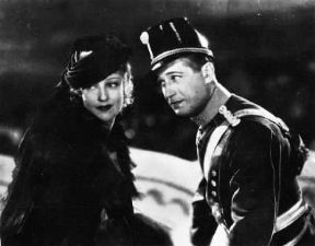 Ernst Lubitsch. Una scena tratta da La vedova allegra (1934).De Agostini Picture Library