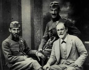 Sigmund Freud con i figli a Salisburgo durante la prima guerra mondiale.De Agostini Picture Library
