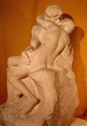 Auguste Rodin. Il bacio (Parigi, MusÃ©e Rodin).De Agostini Picture Library / J. E. Bulloz