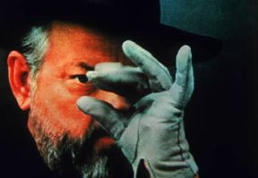 Orson Welles in un fotogramma del film F per falso (1974), di cui il regista Ã¨ stato anche interprete.De Agostini Picture Library