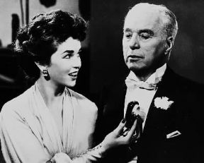 Charles Spencer Chaplin nel film Un re a New York (1957).De Agostini Picture Library/U. Casiraghi