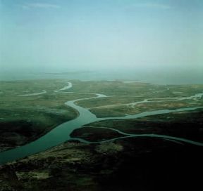 Ciad. Il fiume Chari a pochi chilometri del lago Ciad di cui Ã¨ il maggiore immissario.De Agostini Picture Library/N. Cirani