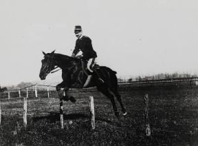Equitazione. Federico Caprilli durante una gara.De Agostini Picture Library