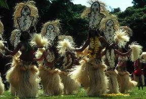 Polinesia Francese. Danzatrici di tamurÃ© a Tahiti.De Agostini Picture Library/C. Rives