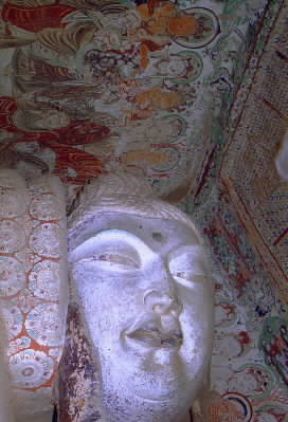 Repubblica Popolare della Cina. Particolare del Buddha dormiente nel complesso monastico di Tun-huang.De Agostini Picture Library/A. Tessore