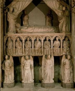 Tino di Camaino. Il sepolcro di Maria d'Ungheria in S. Maria Donnaregina a Napoli, eseguito tra il 1324 e il 1326.De Agostini Picture Library/A. Dagli Orti