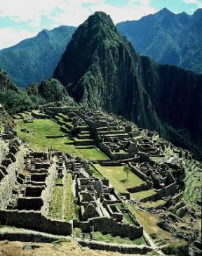 PerÃº. Veduta parziale dei resti di Machu-Picchu, cittÃ  inca fondata nel sec. XV.De Agostini Picture Library/G. Dagli Orti