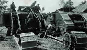 I guerra mondiale. I Russi preparano i carri armati.De Agostini Picture Library / G. Dagli Orti