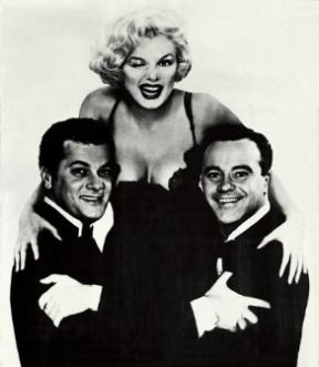 Billy Wilder. Un fotogramma del film A qualcuno piace caldo con M. Monroe, J. Lemmon e T. Curtis (1959).De Agostini Picture Library