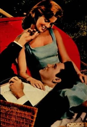 Elvis Presley e Ann Margret interpreti del film Viva Las Vegas (1964) di G. Sidney.De Agostini Picture Library