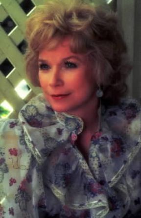 Shirley MacLaine. De Agostini Picture Library