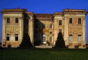 Piemonte. Il castello Provana a Guarene.De Agostini Picture Library/M. Leigheb