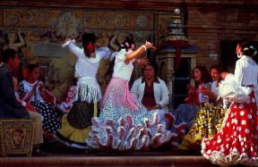 Spagna . Danze folcloristiche a Siviglia.De Agostini Picture Library/G. SioÃ«n