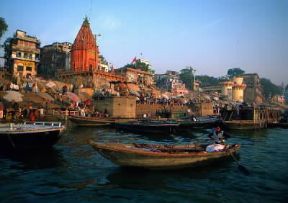 Gange. Il fiume a Varanasi (Benares), cittÃ  santa indÃ¹.De Agostini Picture Library/G. SioÃ«n