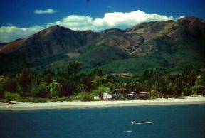 El Salvador. Un tratto di spiaggia nel dipartimento di La UniÃ³n.De Agostini Picture Library/G. SioÃ«n