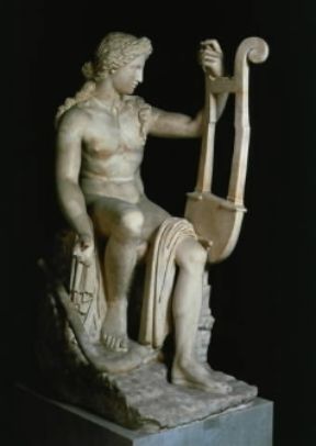 Attributo. Apollo con la cetra (Museo Nazionale Romano).De Agostini Picture Library / G. Nimatallah