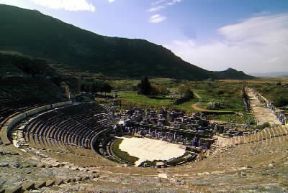 Efeso . Il teatro costruito in etÃ  ellenistica, poi rifatto in epoca romana.De Agostini Picture Library/G. SioÃ«n
