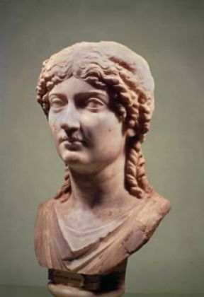 Agrippina Minore (Napoli, Museo Archeologico Nazionale).De Agostini Picture Library