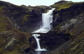 Islanda . Le cascate di Ofaerofoss, nel Parco Nazionale di Fjallabaksl.De Agostini Picture Library/N. Cirani