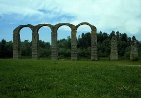 Piemonte. Resti dell'acquedotto di Aqui Terme, probabilmente di etÃ  augustea.De Agostini Picture Library/A. De Gregorio