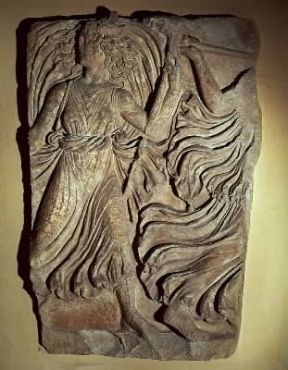 Erinni nel frammento di un rilievo romano (Roma, Musei Capitolini).De Agostini Picture Library