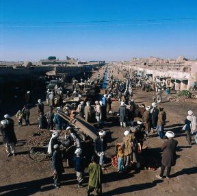 Afghanistan. Il mercato di HerÃ¡t.De Agostini Picture Library/N. Cirani