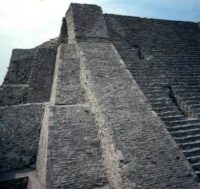 Aztechi. Tempio di Tenayuca.De Agostini Picture Library / G. Dagli Orti