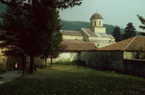 Decani . Veduta laterale della chiesa, opera del monaco Vito di Cattaro.De Agostini Picture Library/G. Dagli Orti