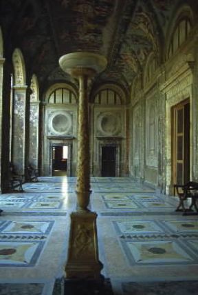 Giovanni da Udine. La galleria di palazzo della Farnesina a Roma.De Agostini Picture Library / A. De Gregorio