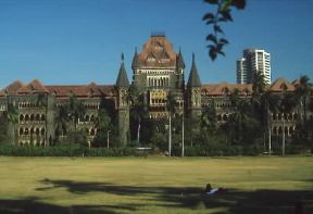Bombay . La sede dell'UniversitÃ .De Agostini Picture Library/M. Bertinetti