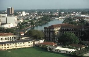 Colombo. Veduta della cittÃ  con il porto sul lago Beira.De Agostini Picture Library / G. Dagli Orti